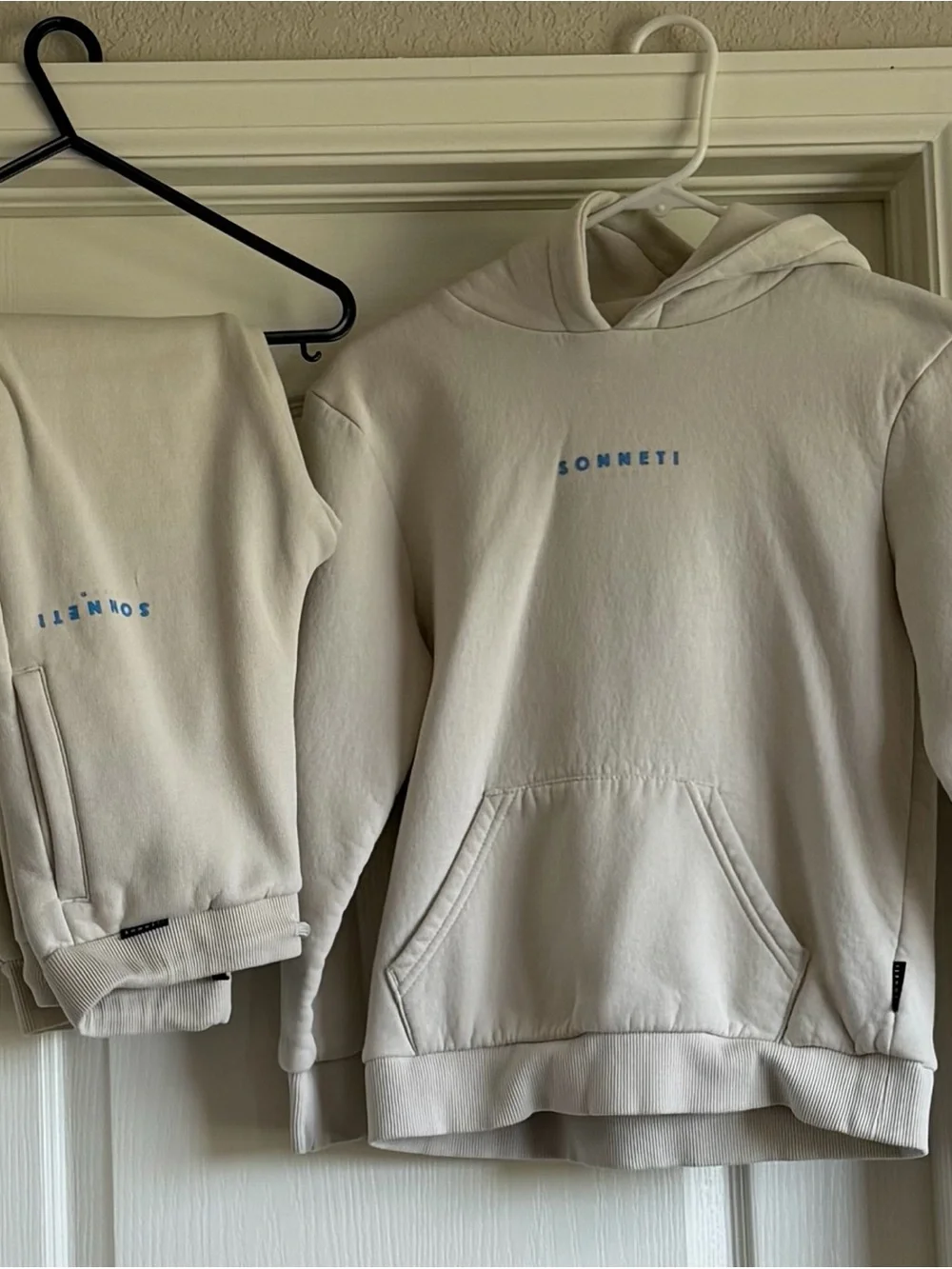 Kids Cream Fleece Sonneti Jogger Set